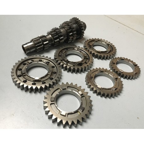 Pignonnerie intermédiaire 2L - 207 S2000 version 5 crabots -