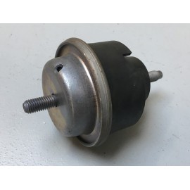 Support moteur supérieure Peugeot Sport coté distribution
