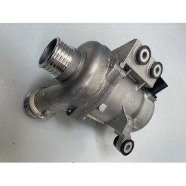 Pompe à eau 207 S2000