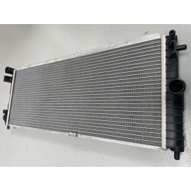 Radiateur d'eau 208 R2 / DS3 R3