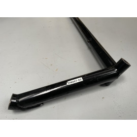 Traverse support carénage 206 S1600