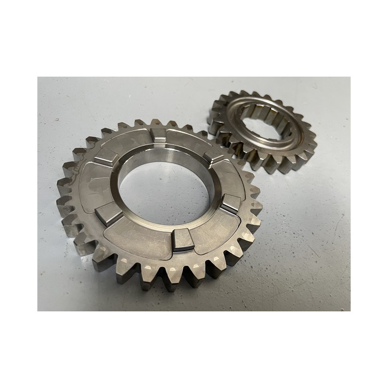 pignon de 3ème secondaire neuf et d'origine pour YAMAHA 250 pignon de 3ème secondaire neuf et d'origine pour YAMAHA 250