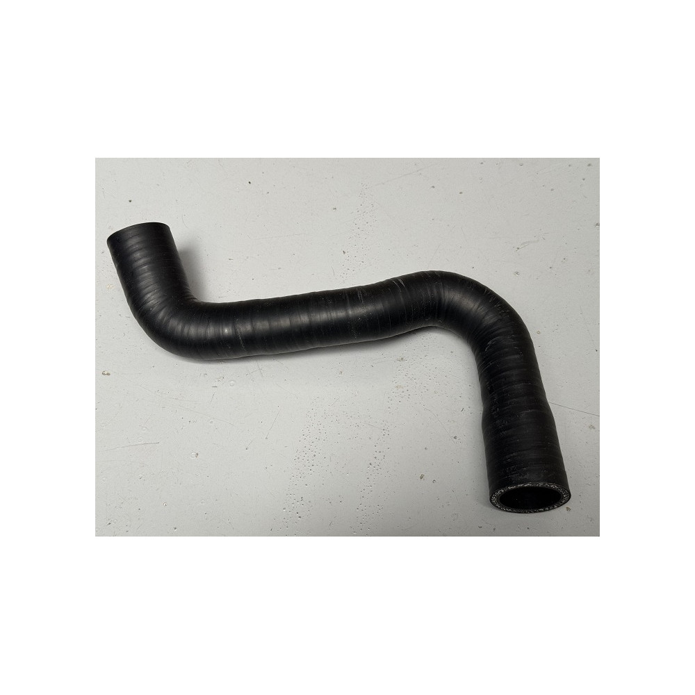 Durite supérieure radiateur 106 / Saxo Durite supérieure radiateur 106 / Saxo