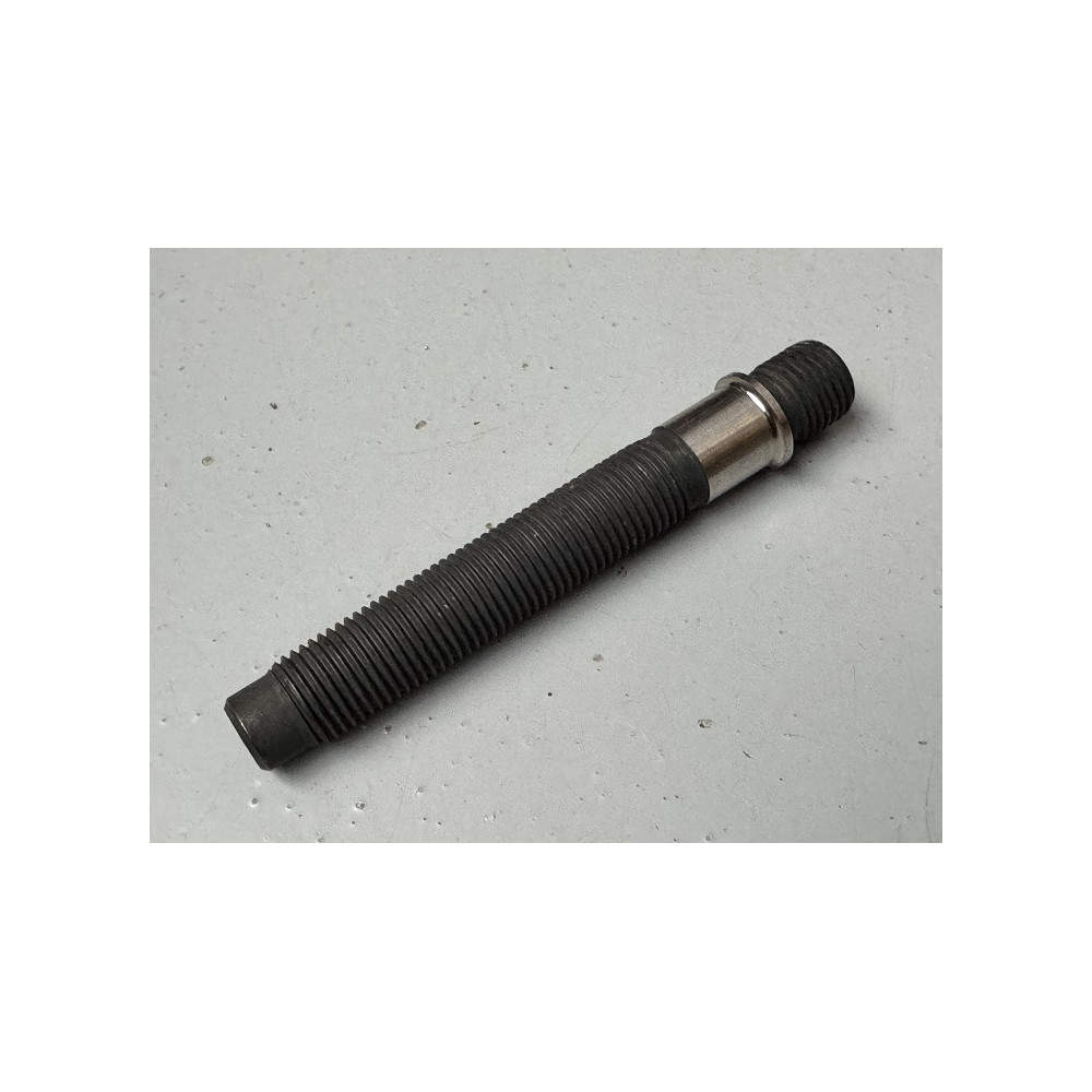 Goujon de roue AR C2 S1600 L:78