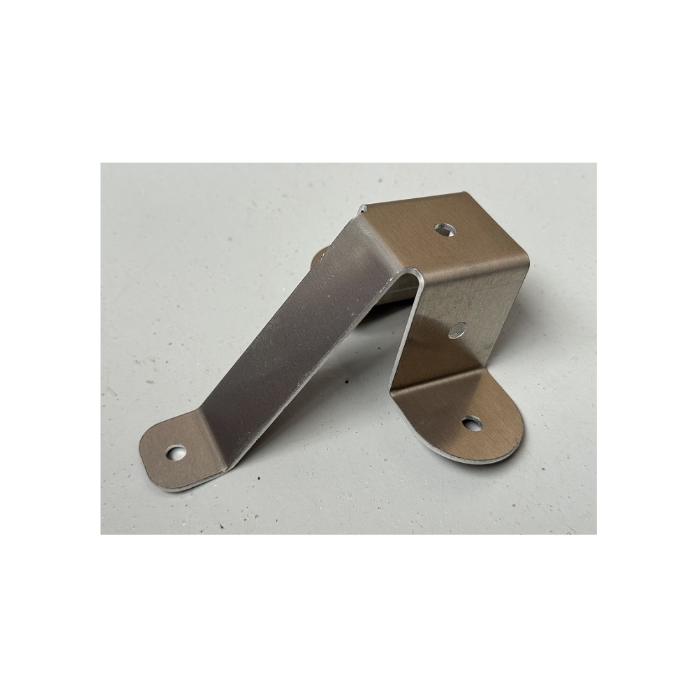 Support de pare choc AR 208 R2